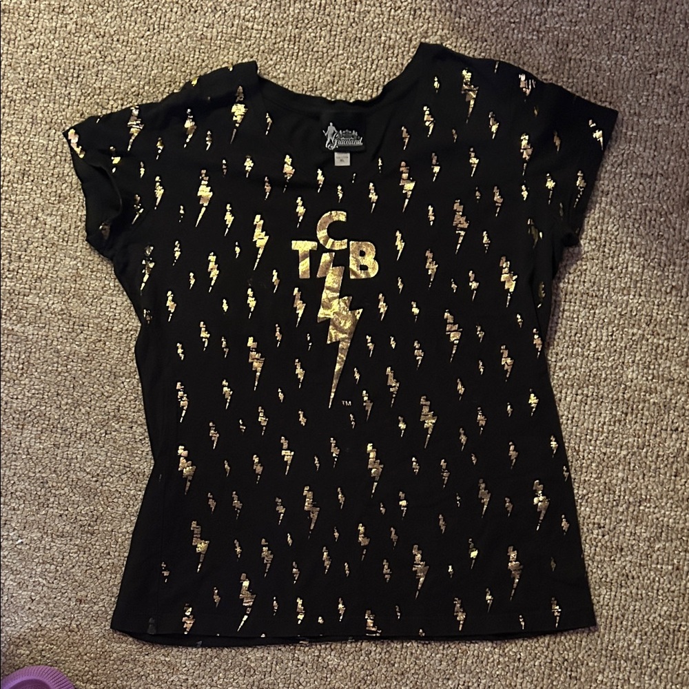 Elvis Black and Gold Women's Short Sleeve Tee. Elis Presley. The king of rock.
